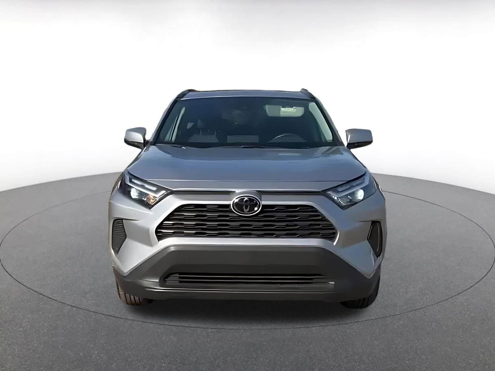 Thumbnail: 2025 Toyota RAV4 - 3