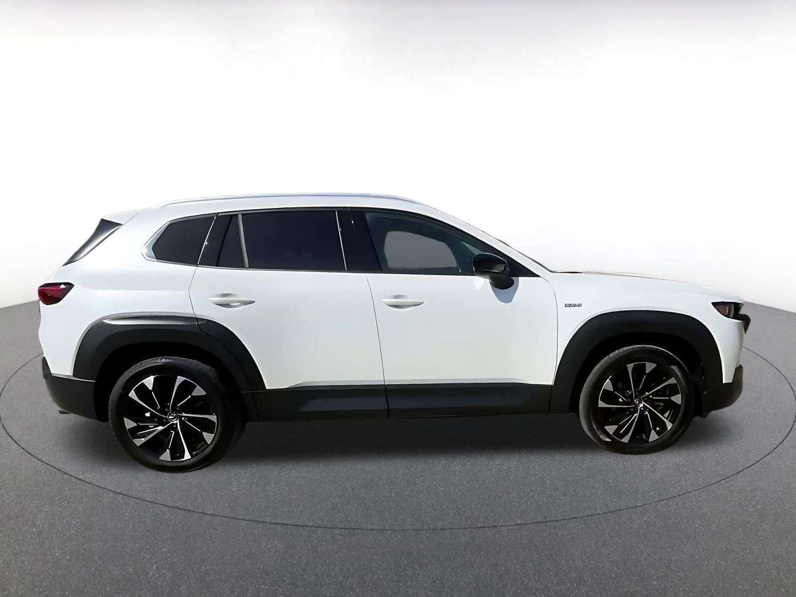 Thumbnail: 2025 Mazda CX-50 - 16