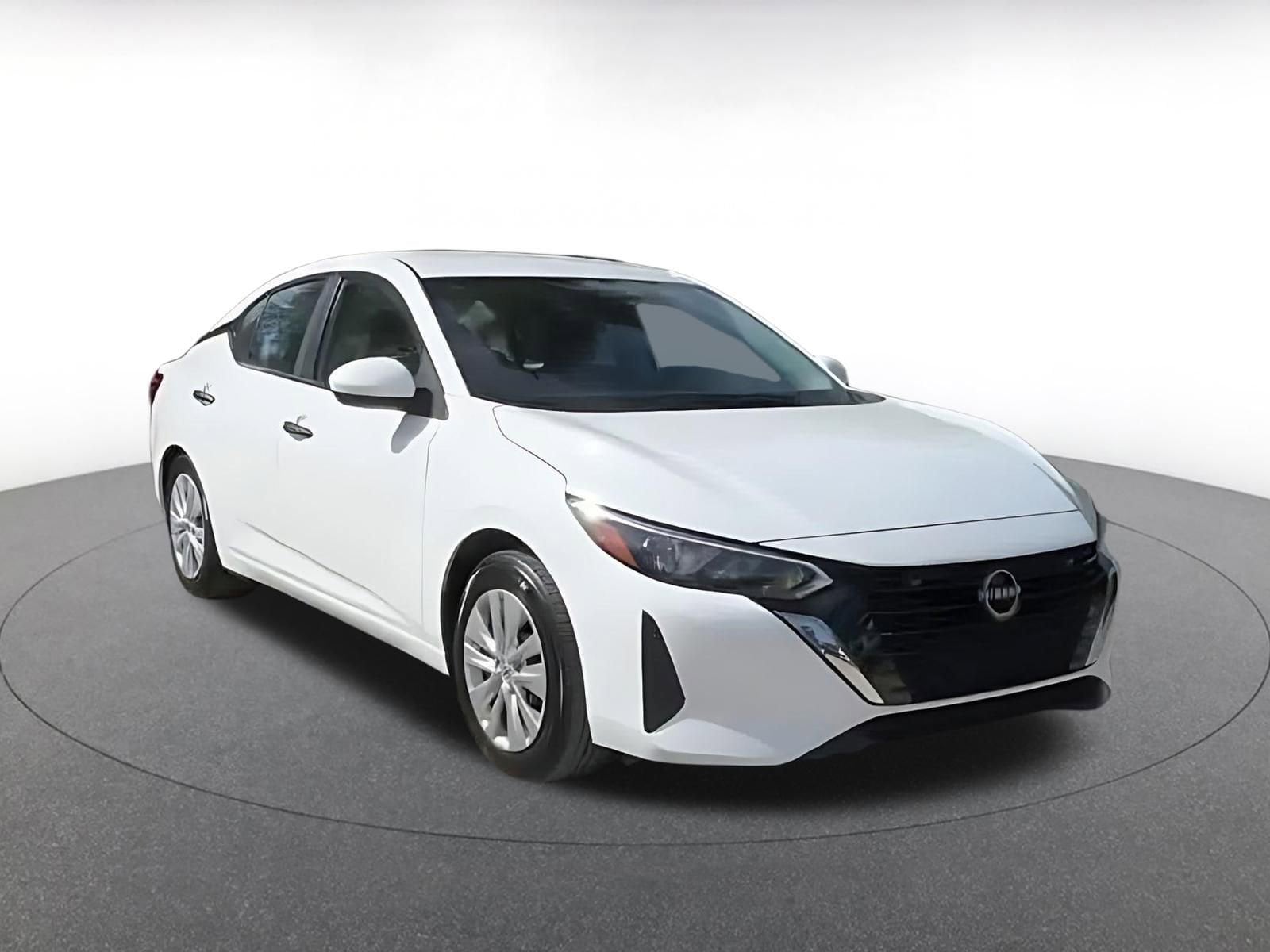Thumbnail: 2025 Nissan Sentra - 2