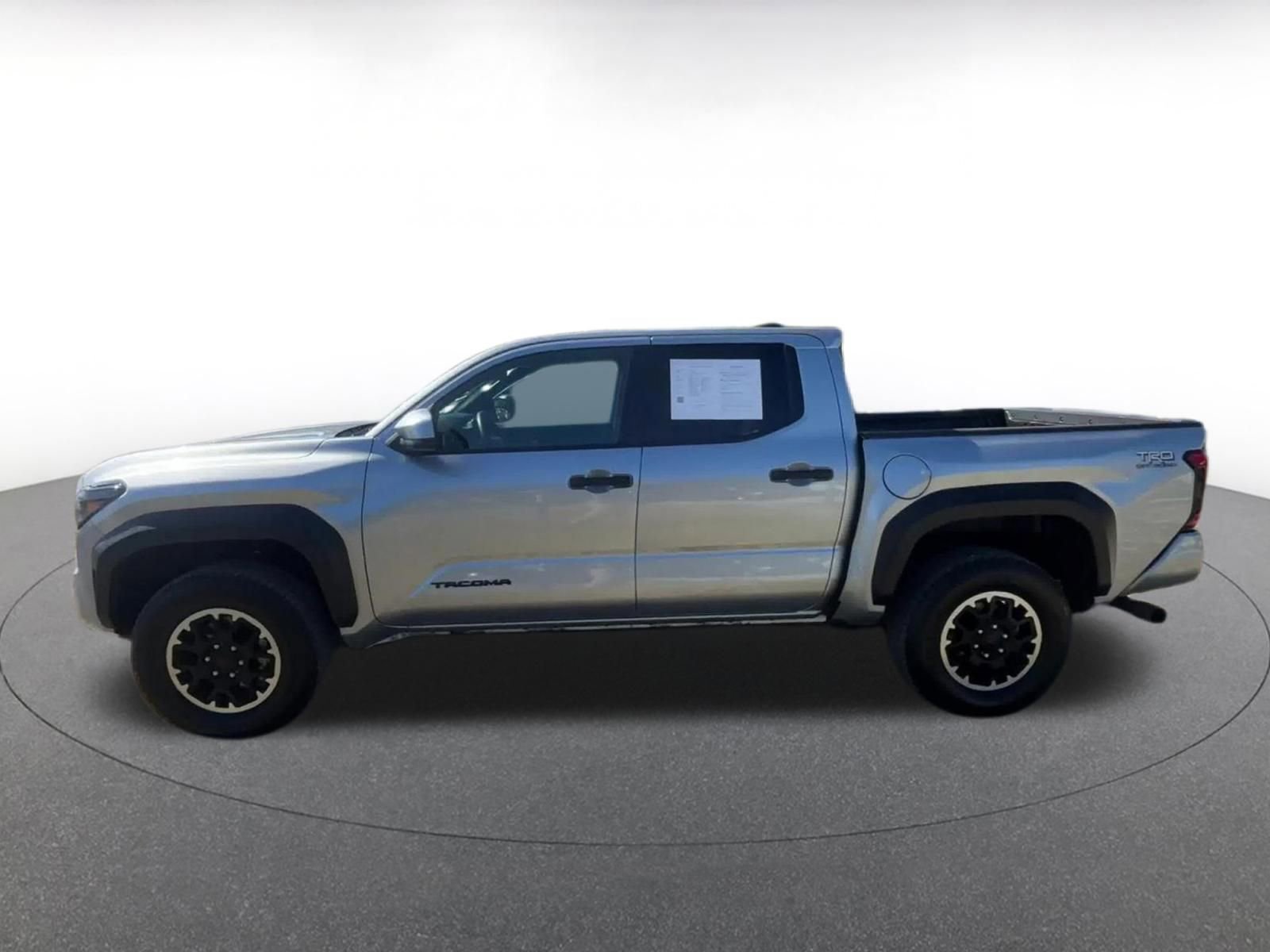 Thumbnail: 2025 Toyota Tacoma - 9