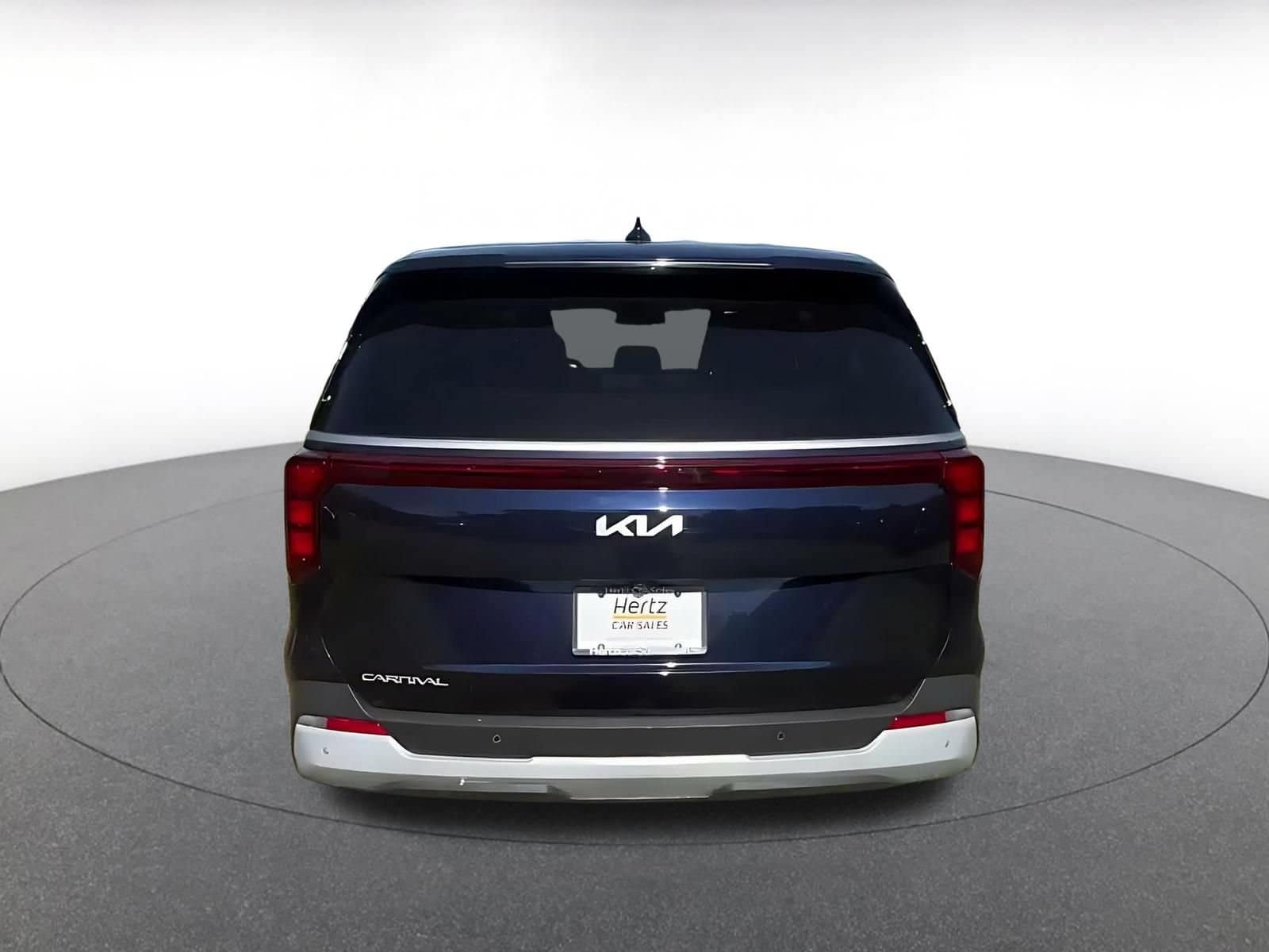 Thumbnail: 2026 Kia Carnival - 9