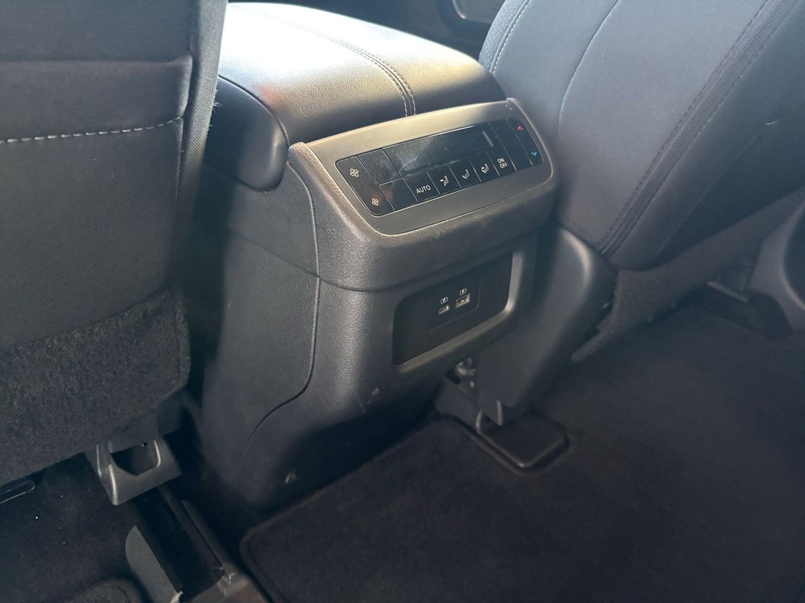 Thumbnail: 2025 Nissan Pathfinder - 24