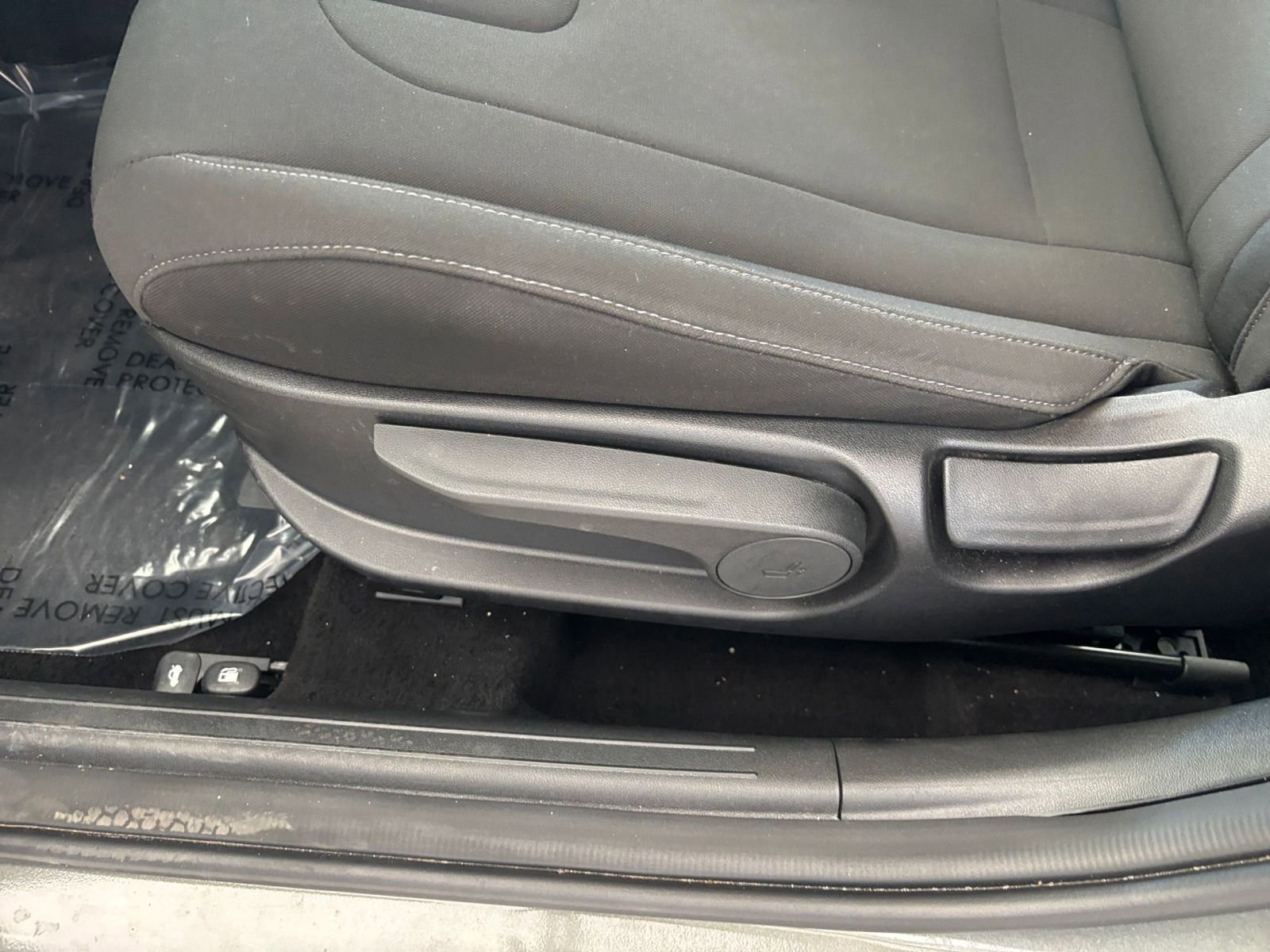 Thumbnail: 2025 Hyundai Elantra - 24