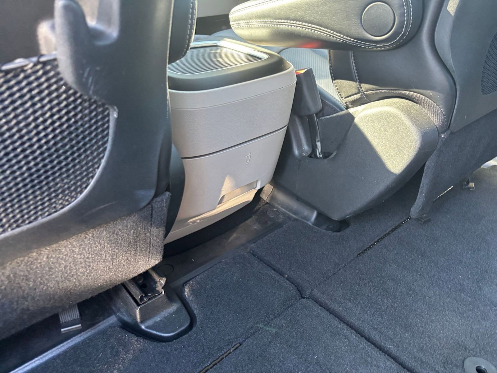 Thumbnail: 2024 Chrysler Pacifica - 25