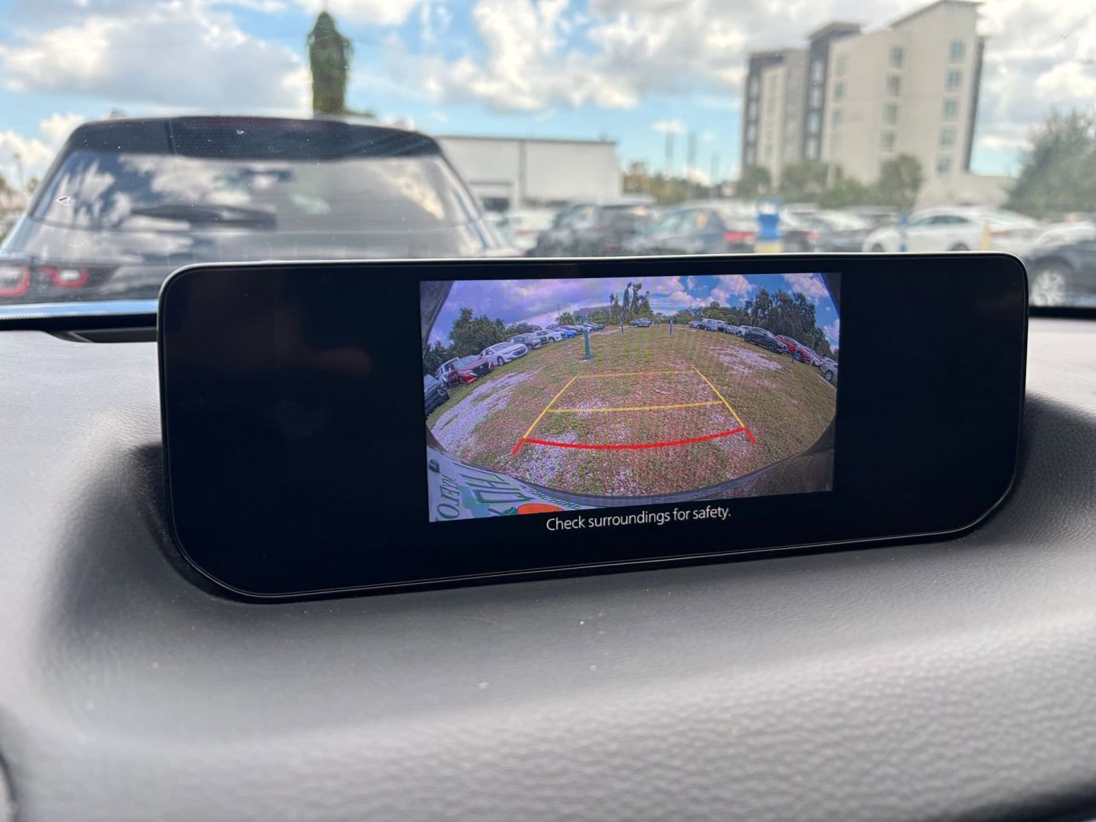 Thumbnail: 2025 Mazda CX-50 - 18