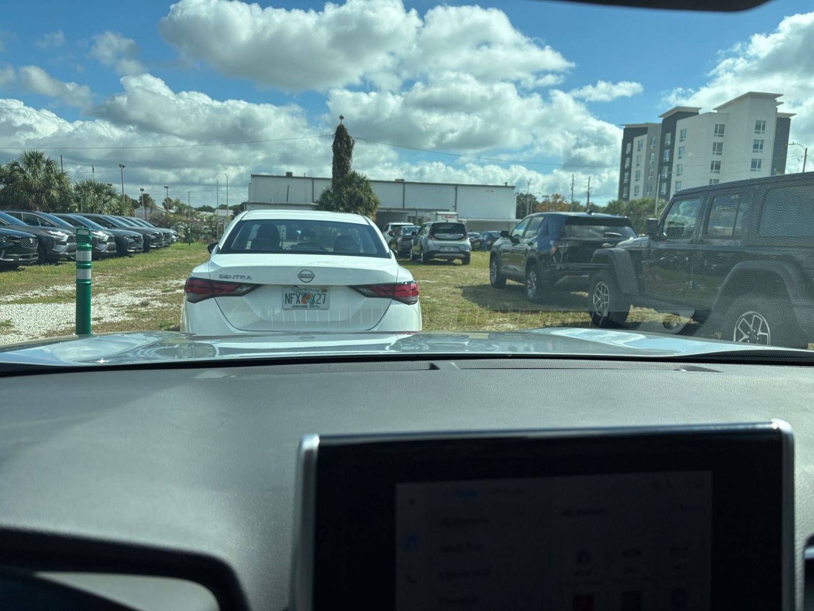 Thumbnail: 2025 Toyota RAV4 - 18