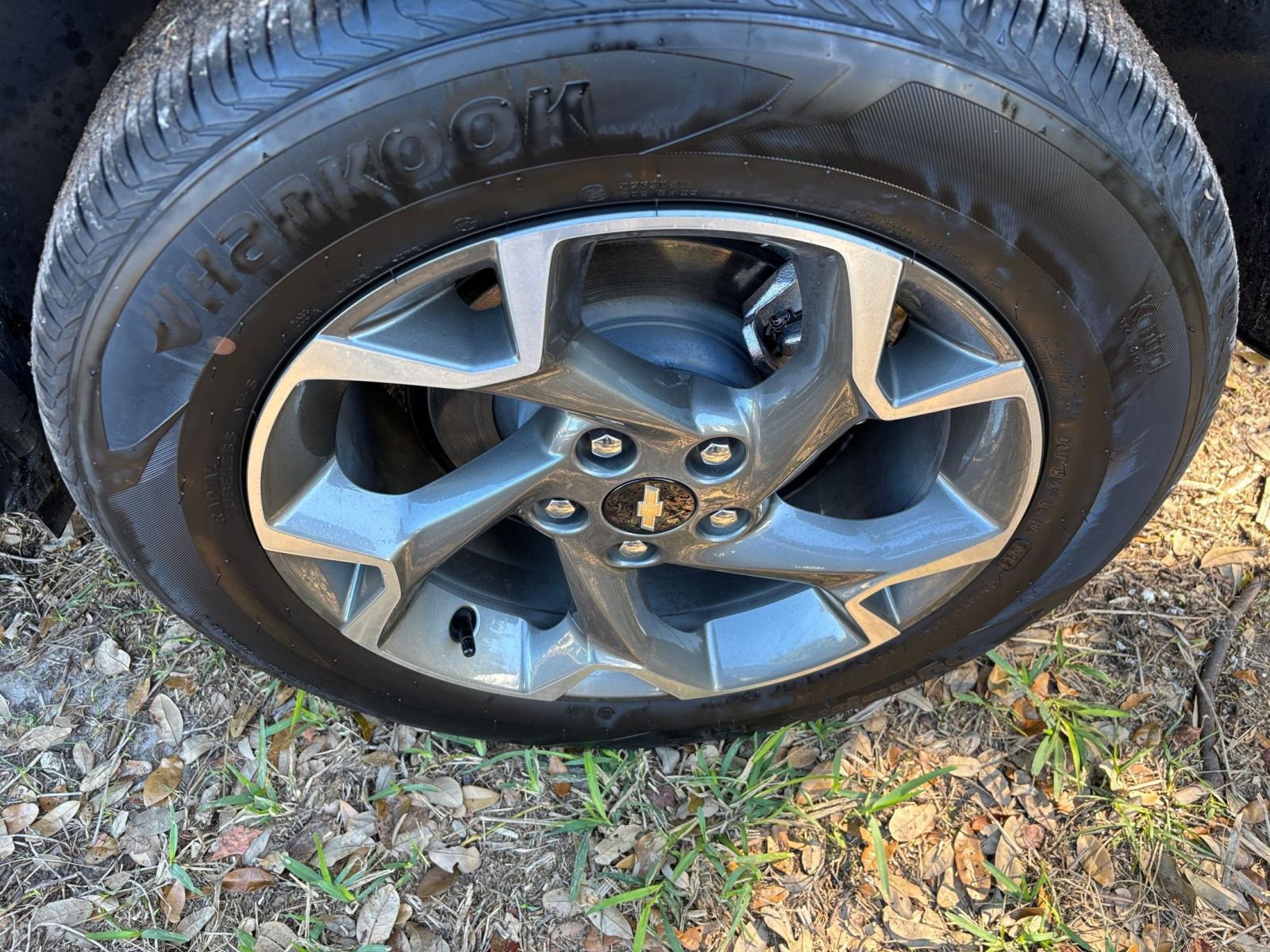 Thumbnail: 2025 Chevrolet Trax - 31