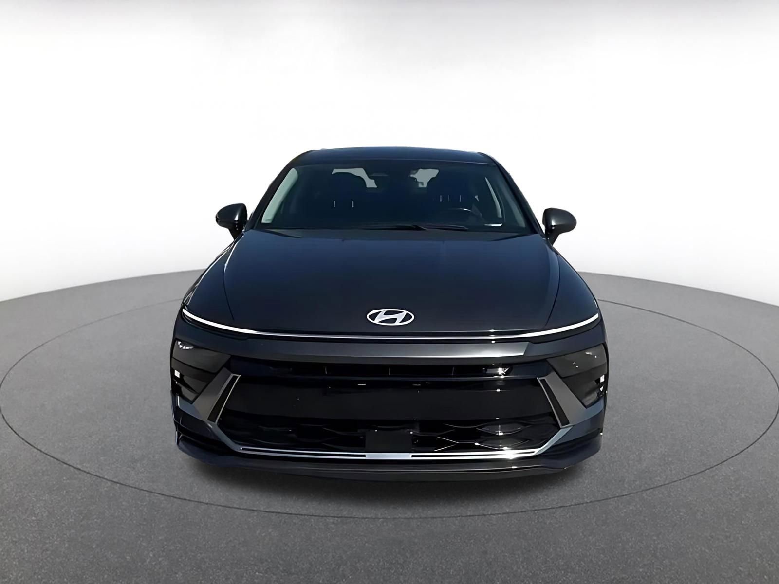 Thumbnail: 2025 Hyundai Sonata - 4
