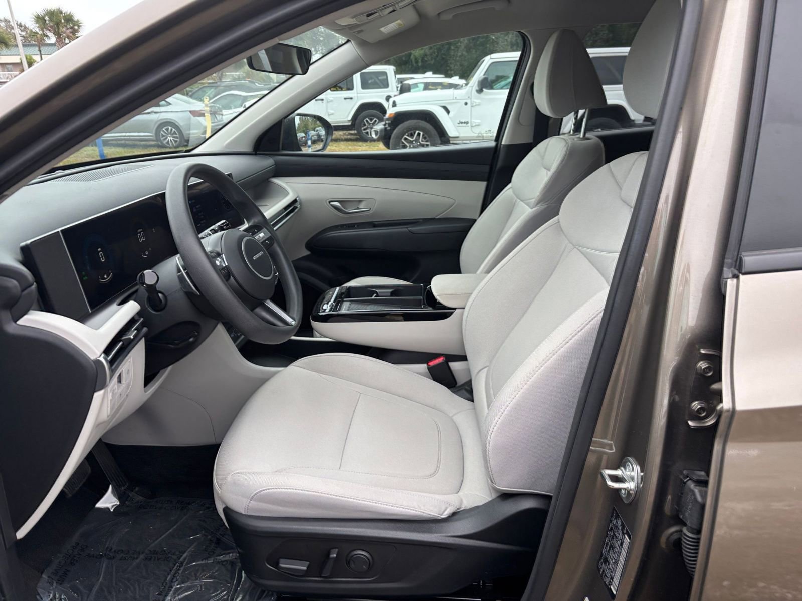 Thumbnail: 2025 Hyundai Tucson - 27