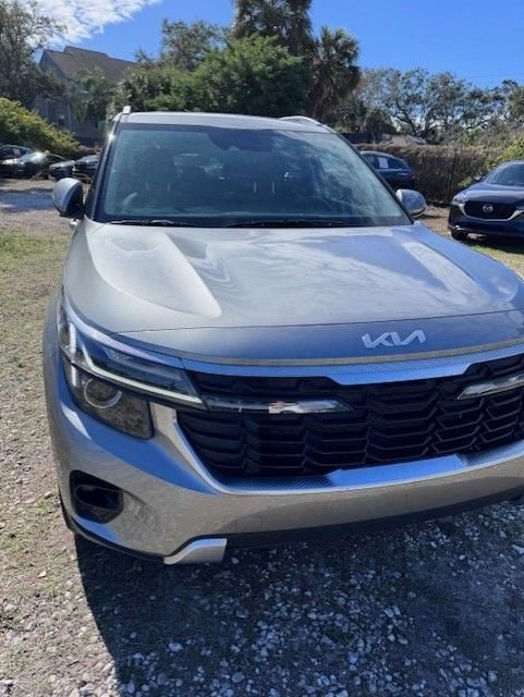 Thumbnail: 2025 Kia Seltos - 3