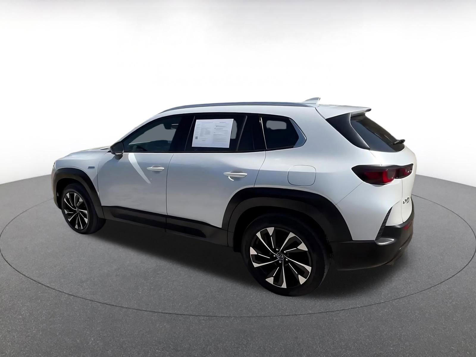Thumbnail: 2025 Mazda CX-50 - 10