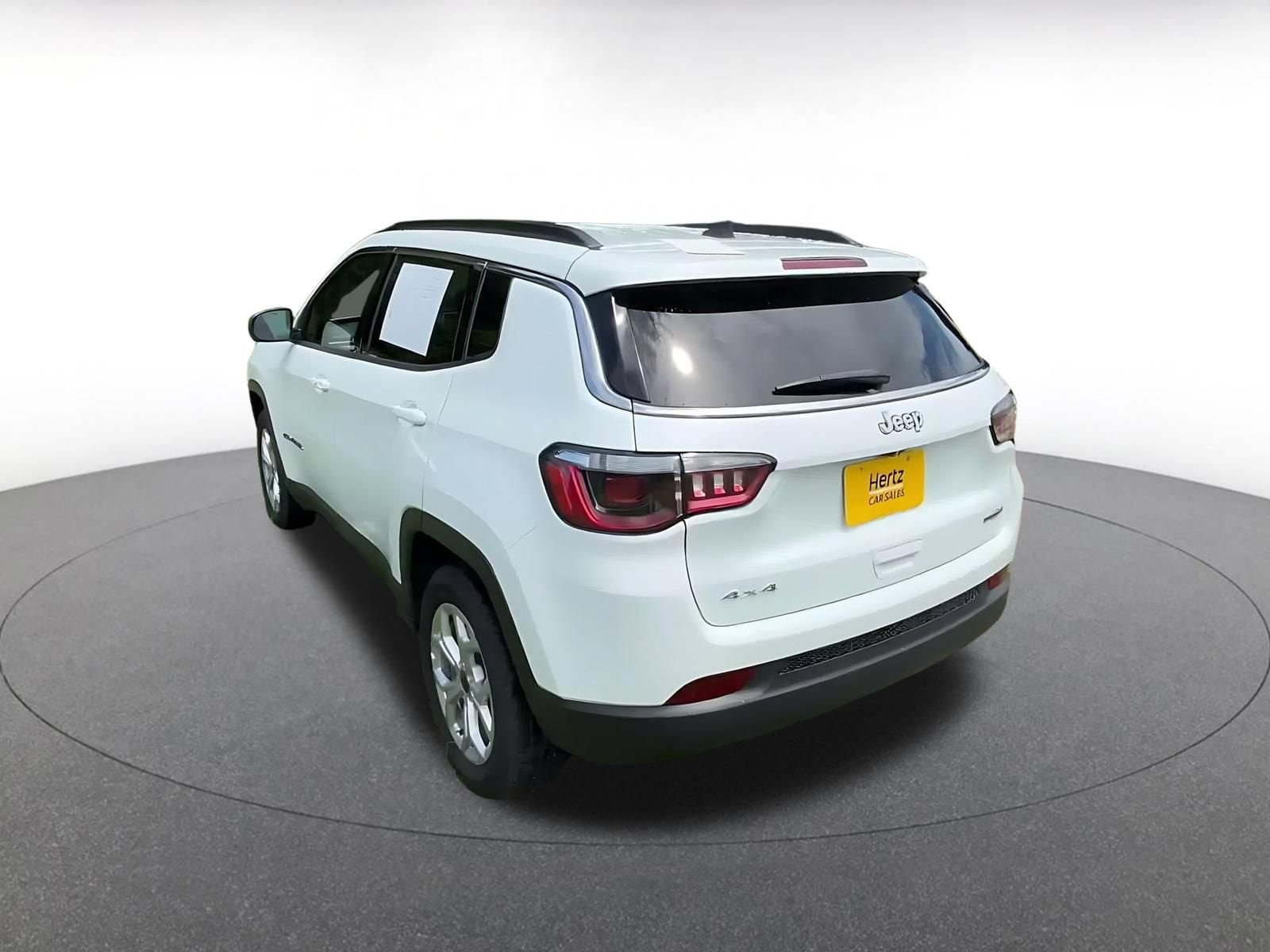 Thumbnail: 2025 Jeep Compass - 9