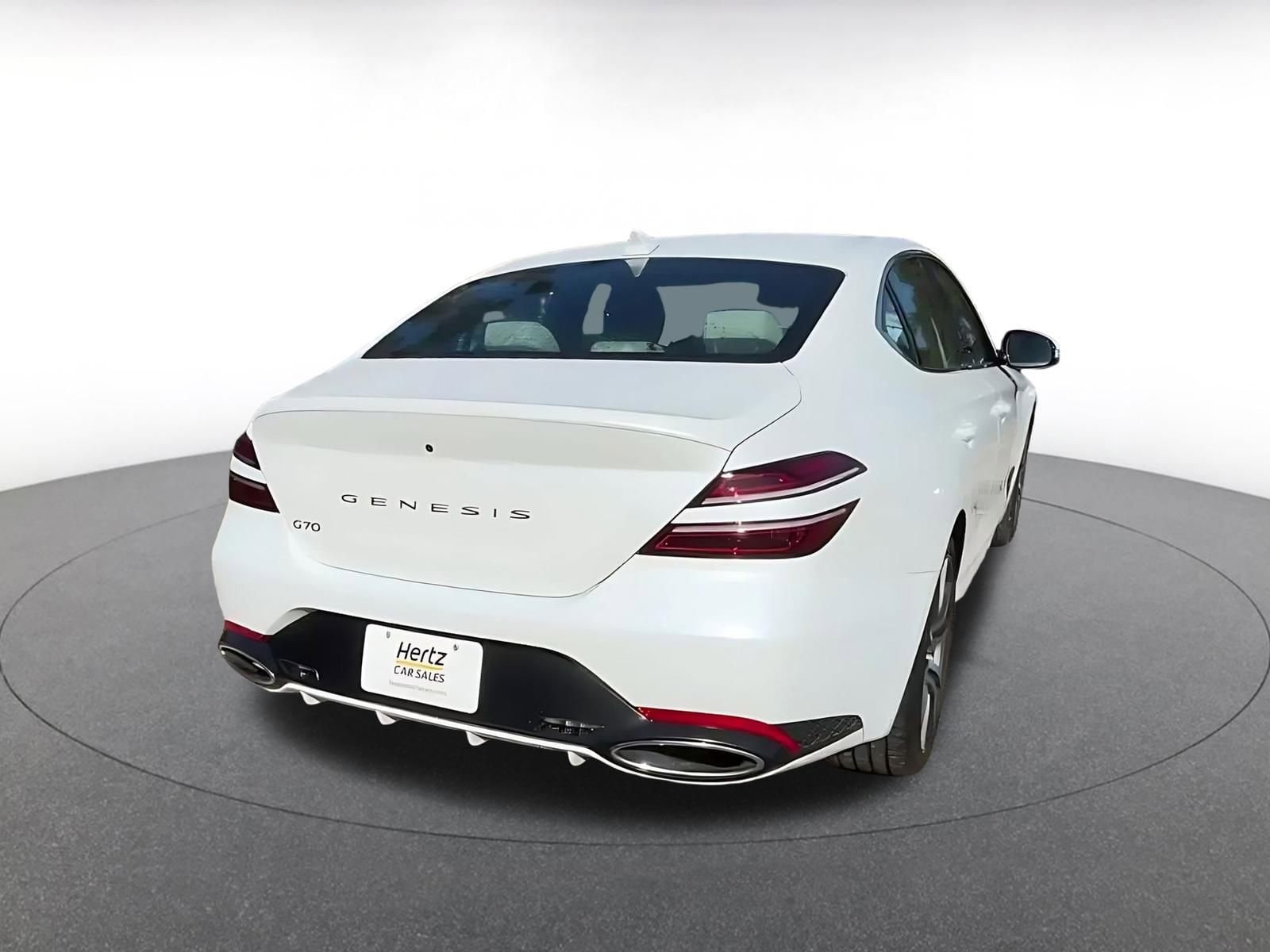 Thumbnail: 2025 Genesis G70 - 15