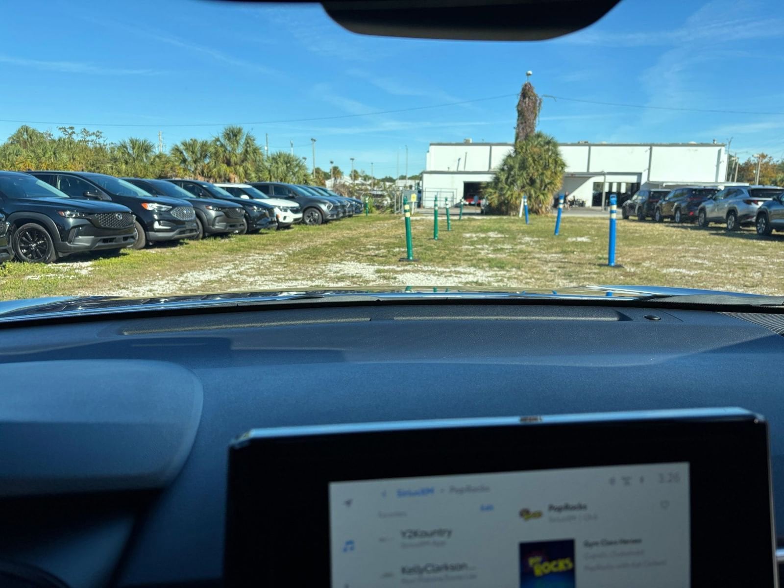 Thumbnail: 2025 Toyota Corolla Cross - 18