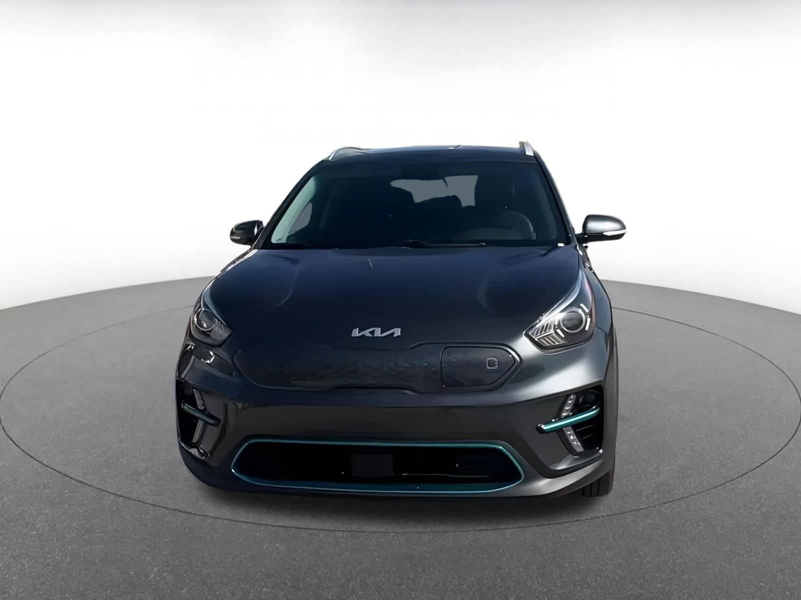 Thumbnail: 2022 Kia Niro - 4