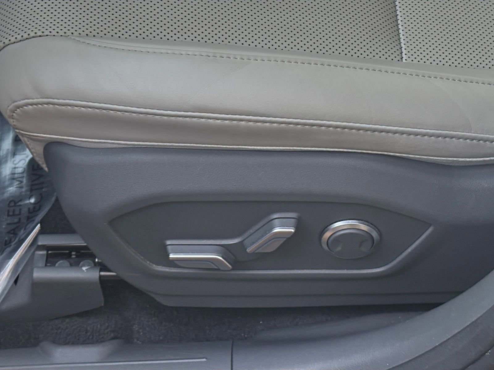 Thumbnail: 2025 Hyundai Santa Fe - 23