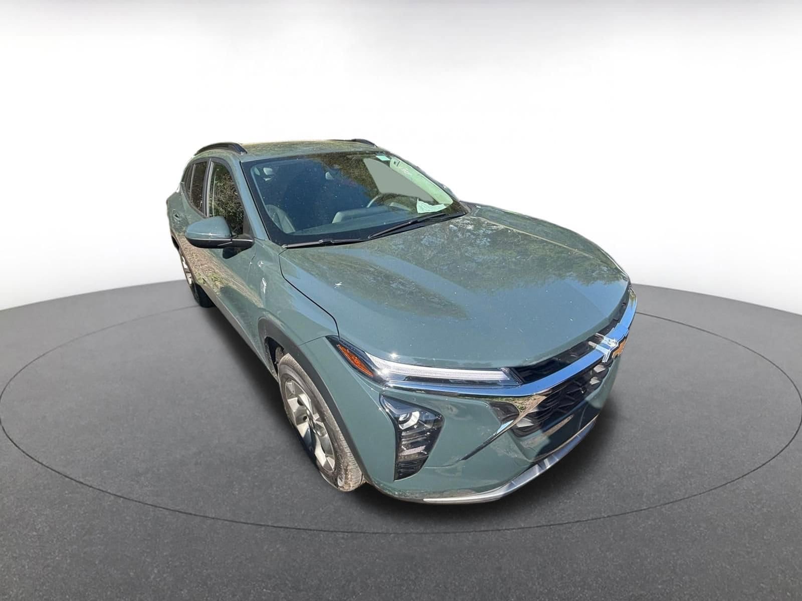 Thumbnail: 2025 Chevrolet Trax - 1