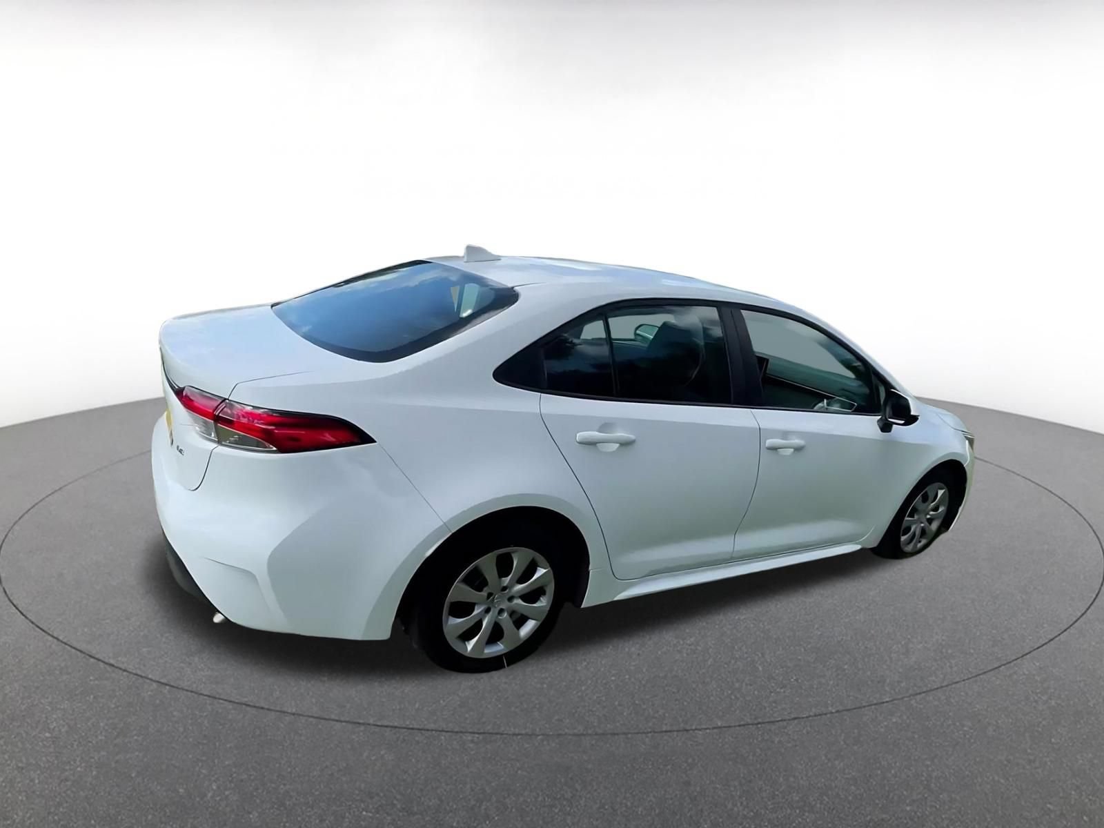 Thumbnail: 2025 Toyota Corolla - 15