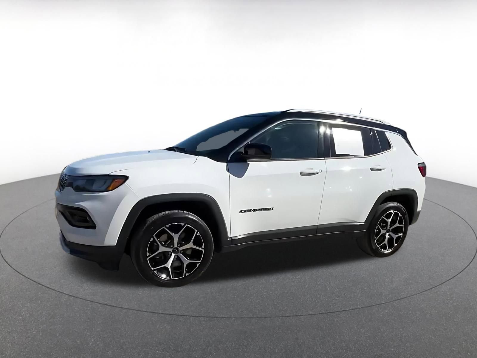 Thumbnail: 2025 Jeep Compass - 8