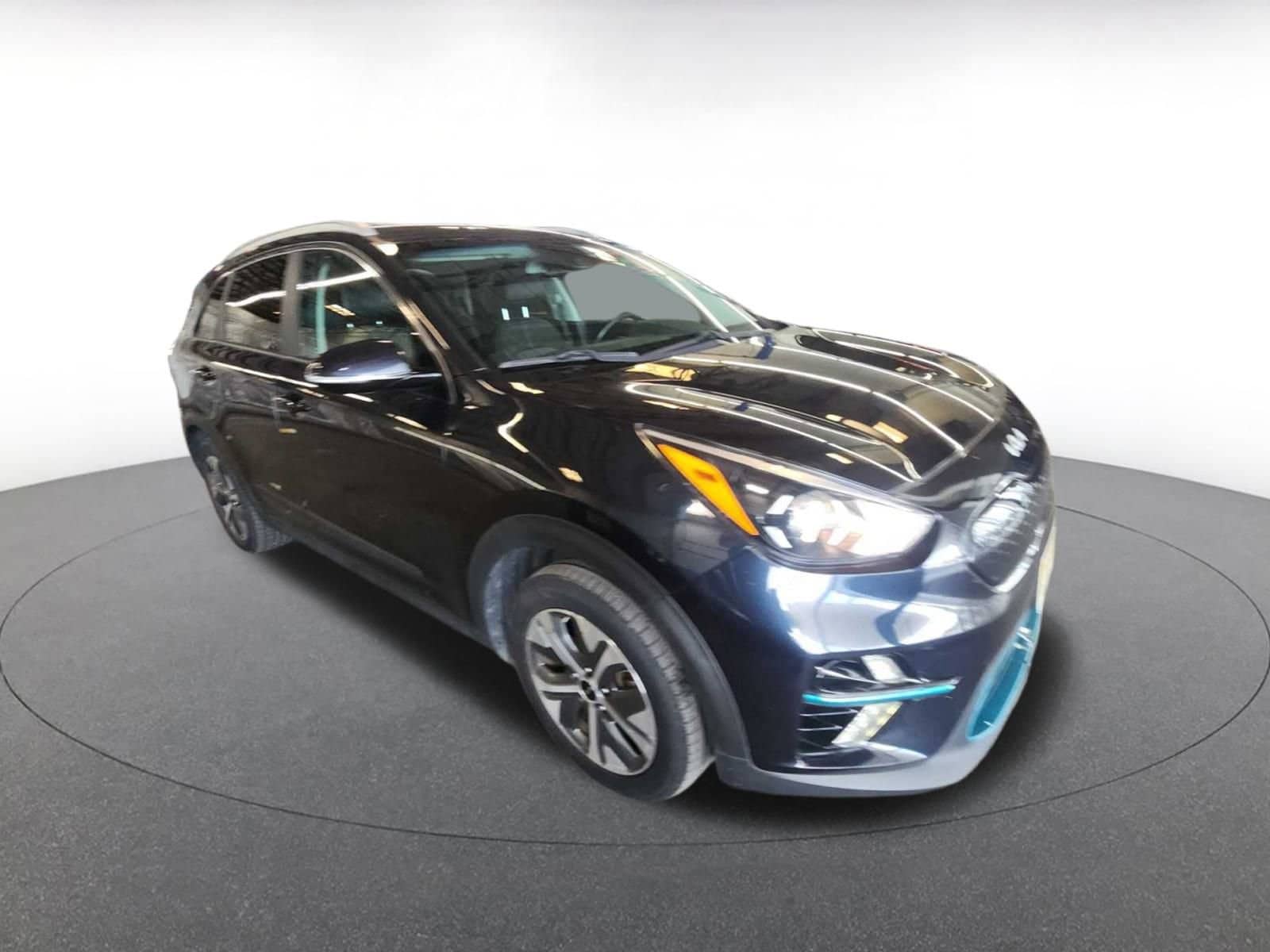 Thumbnail: 2022 Kia Niro - 1
