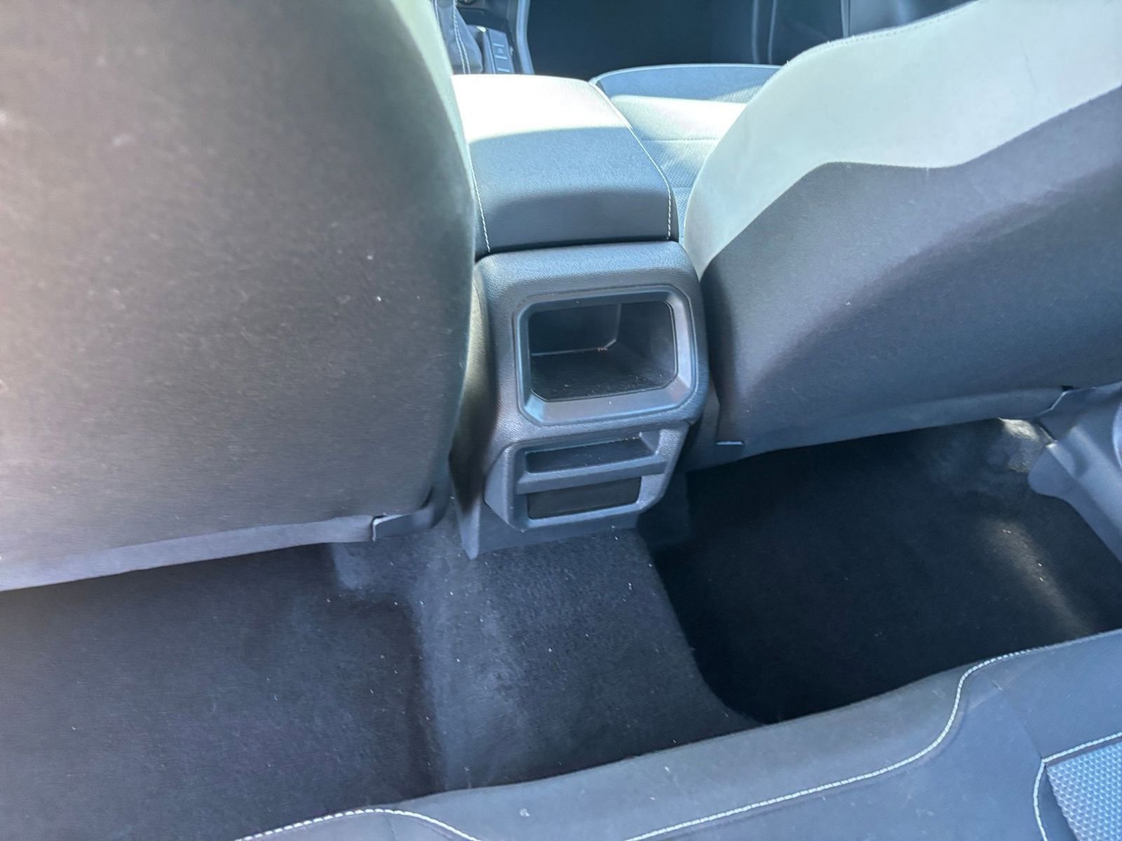 Thumbnail: 2025 Volkswagen Taos - 23