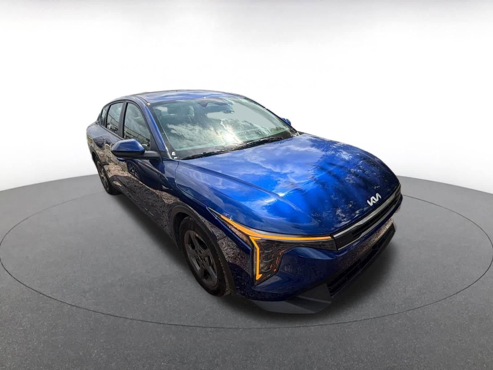 Thumbnail: 2025 Kia K4 - 1