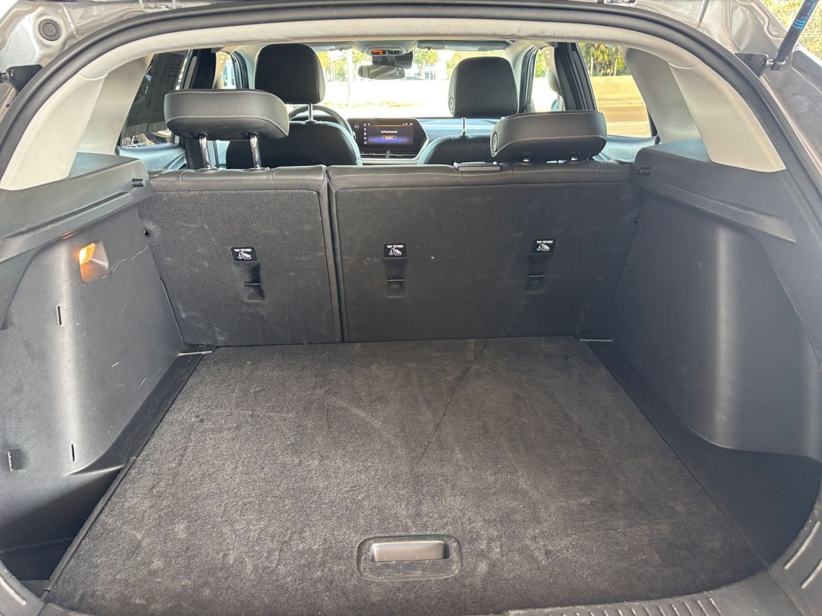 Thumbnail: 2025 Chevrolet Trax - 32