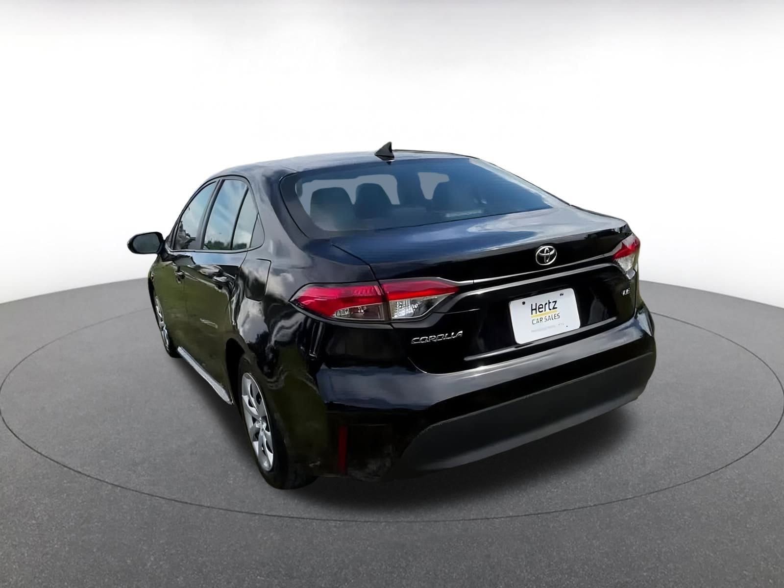 Thumbnail: 2023 Toyota Corolla - 11