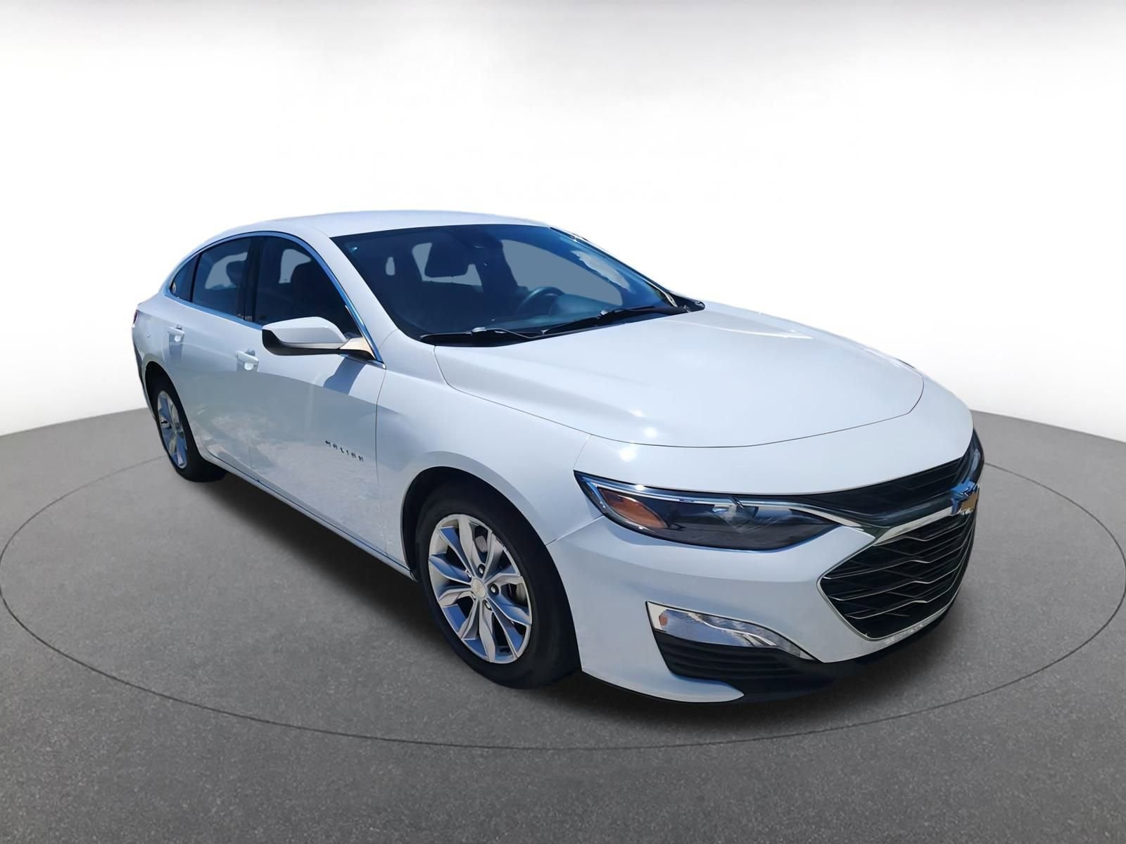 Thumbnail: 2023 Chevrolet Malibu - 1