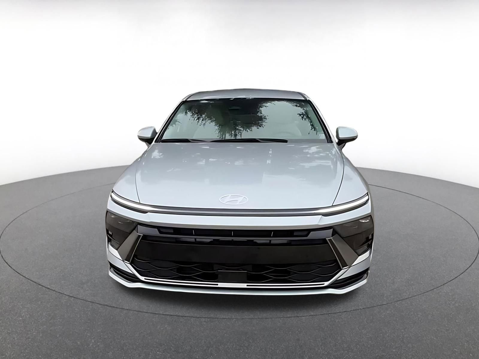 Thumbnail: 2025 Hyundai Sonata - 4