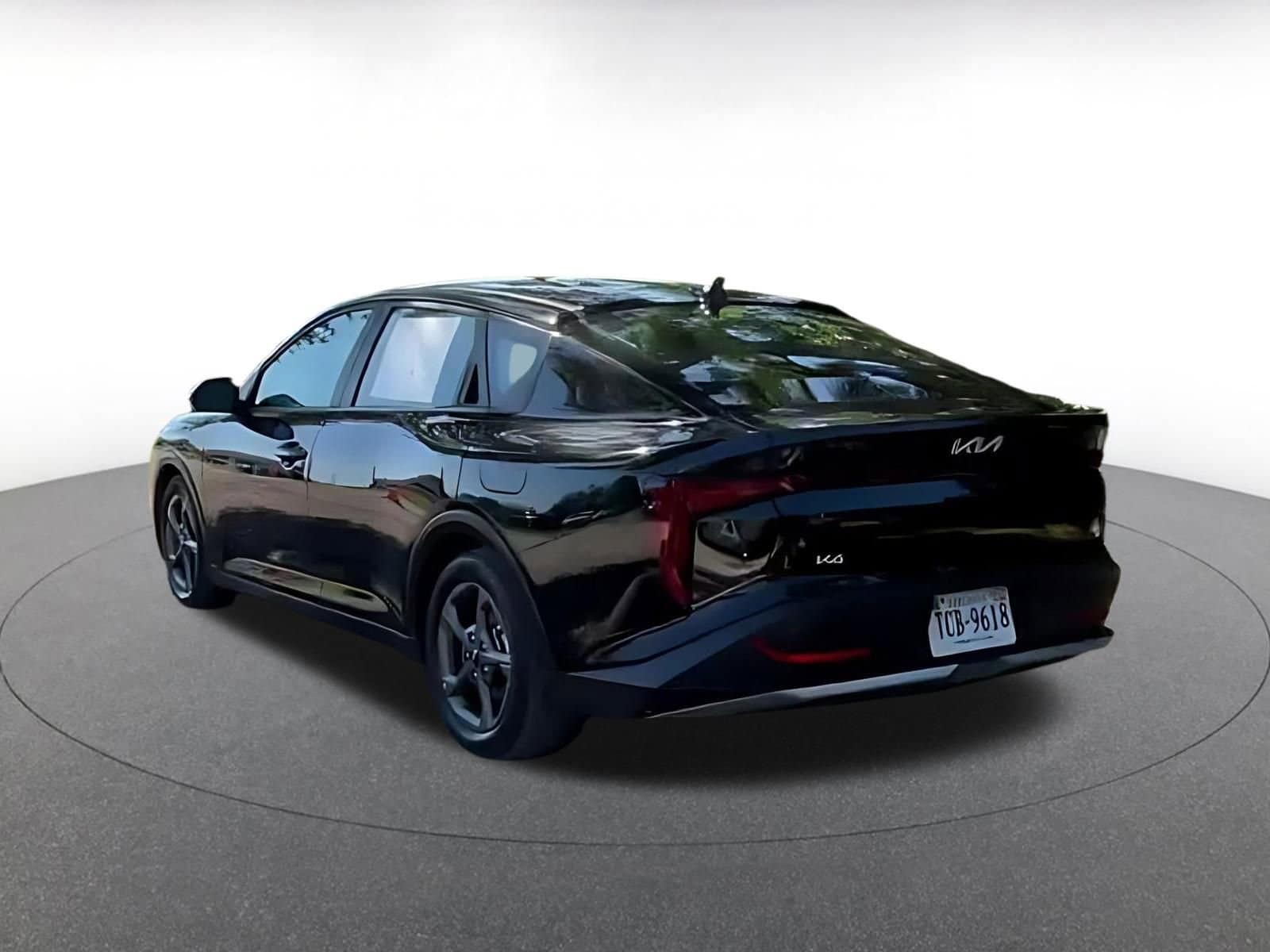 Thumbnail: 2025 Kia K4 - 9