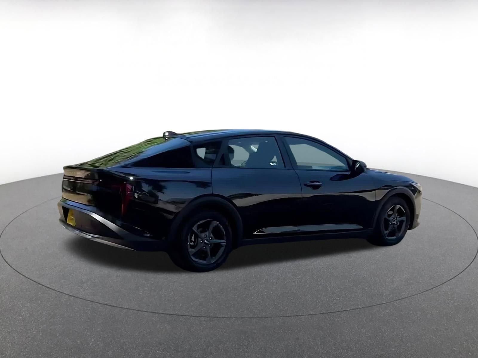 Thumbnail: 2025 Kia K4 - 9