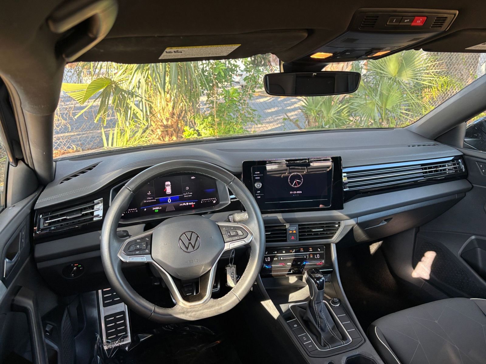 Thumbnail: 2025 Volkswagen Jetta - 33