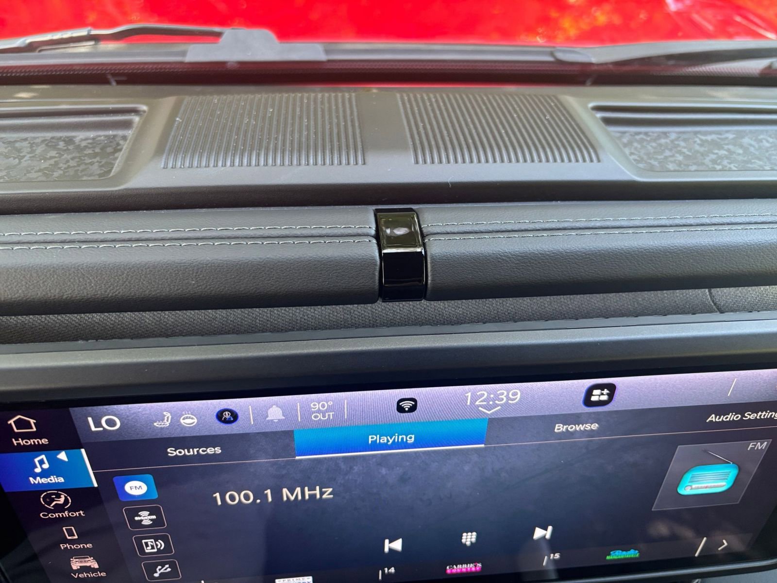 Thumbnail: 2025 Jeep Wrangler - 18