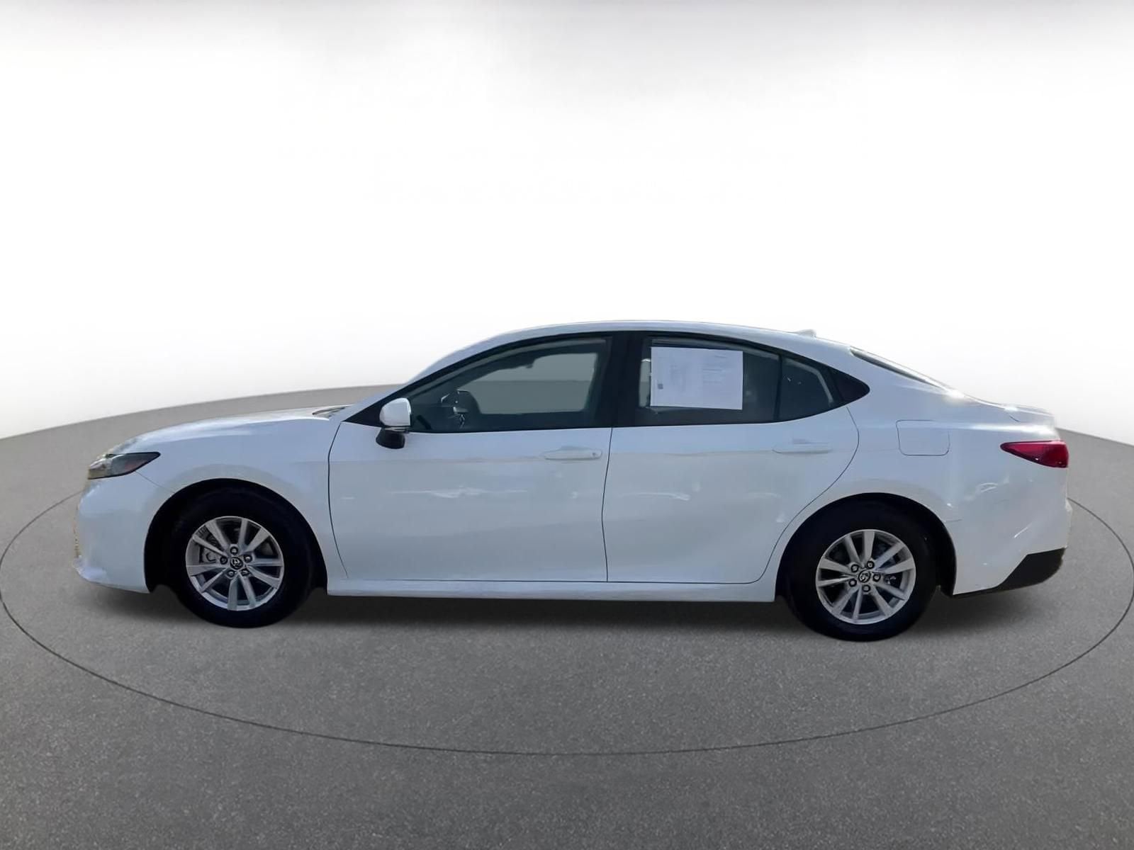 Thumbnail: 2025 Toyota Camry - 9