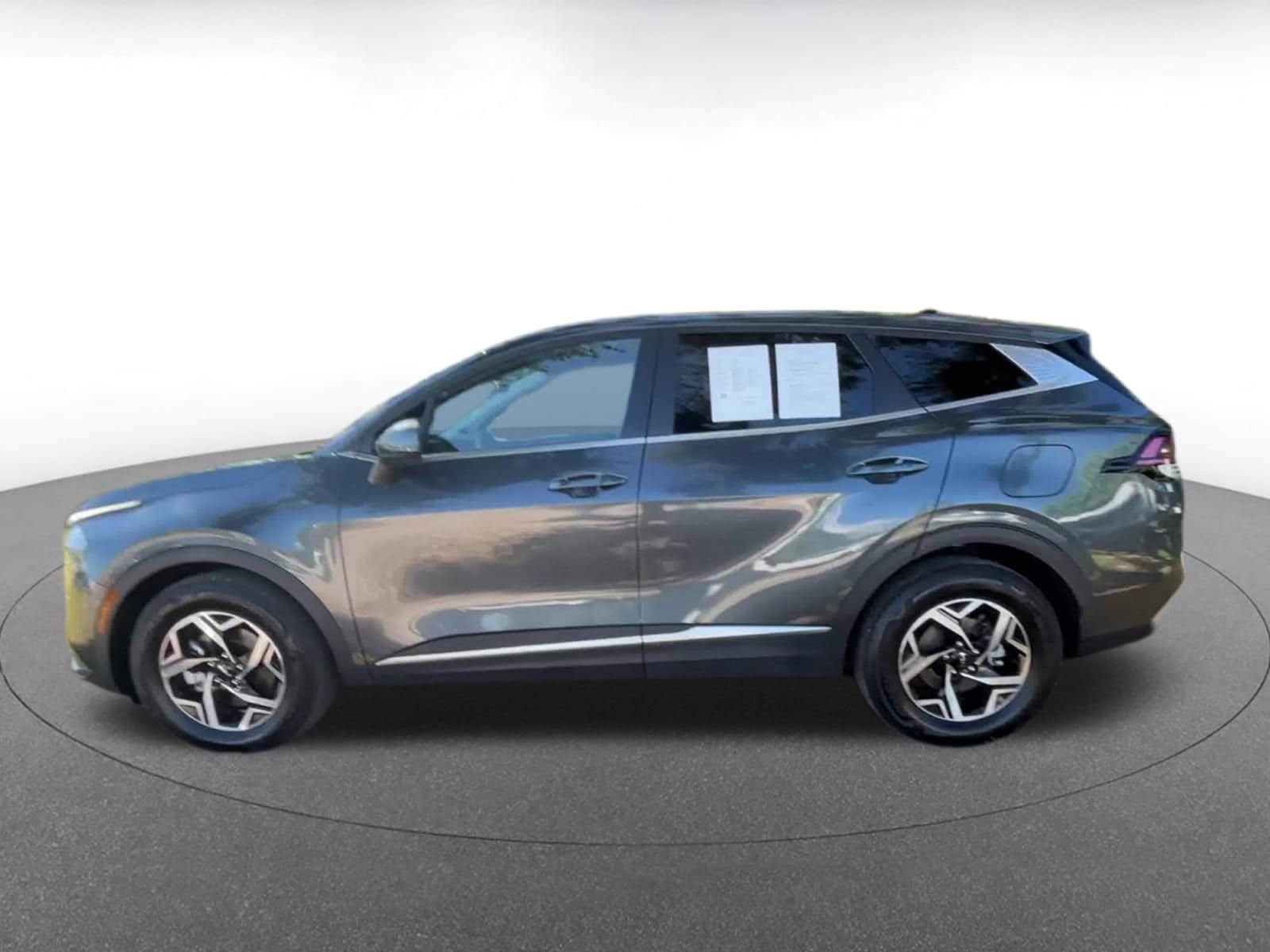 Thumbnail: 2025 Kia Sportage - 9