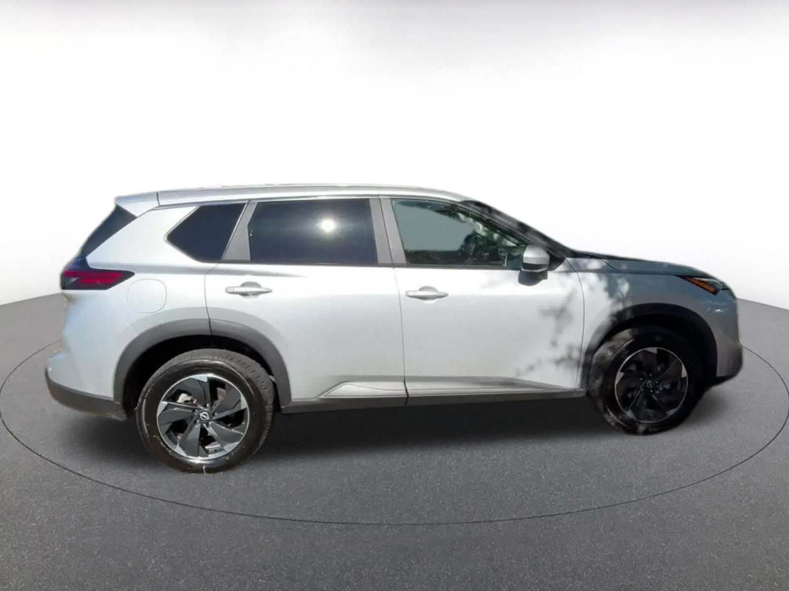 Thumbnail: 2025 Nissan Rogue - 16