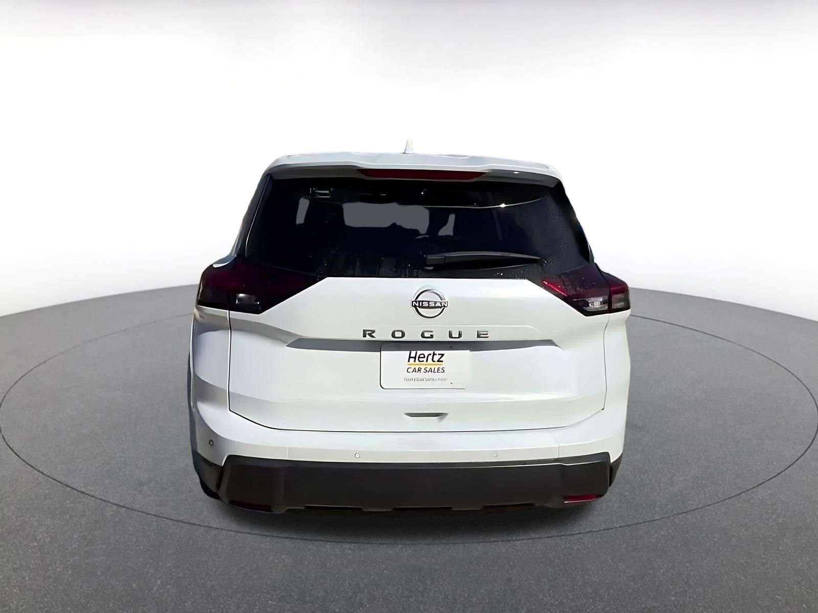 Thumbnail: 2025 Nissan Rogue - 12