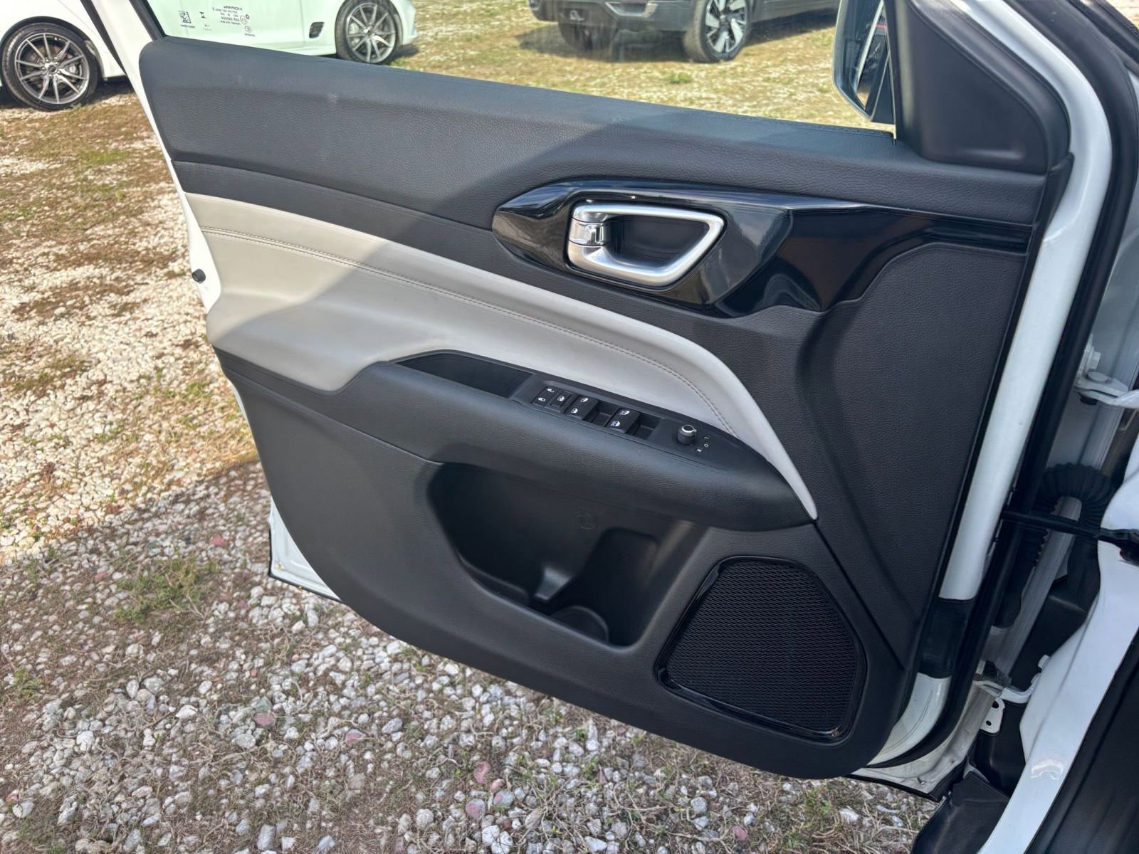 Thumbnail: 2025 Jeep Compass - 20