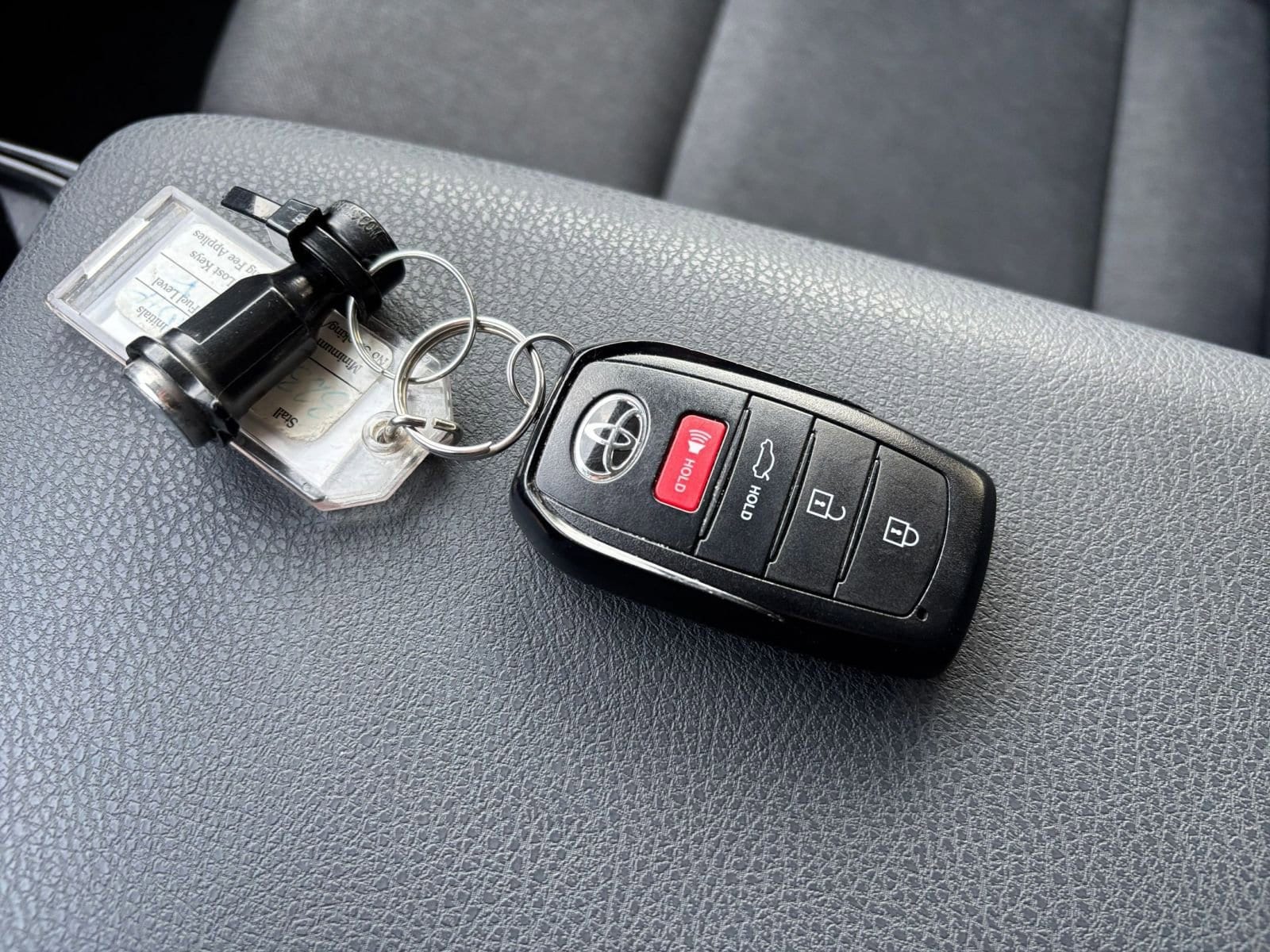 Thumbnail: 2025 Toyota Camry - 22