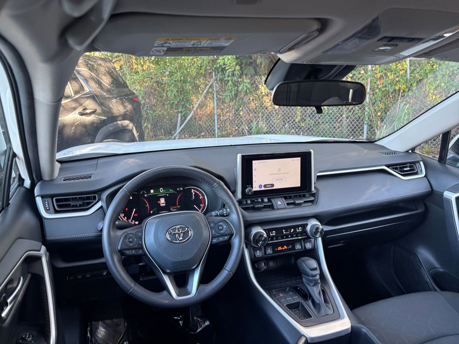 Thumbnail: 2025 Toyota RAV4 - 33