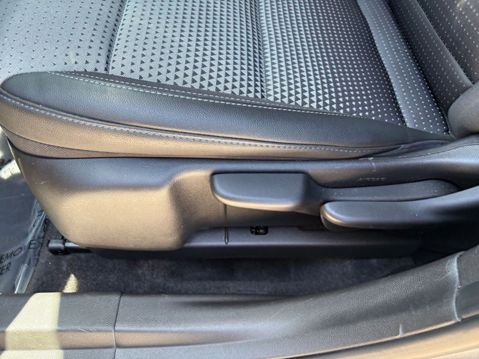 Thumbnail: 2025 Chevrolet Trax - 23