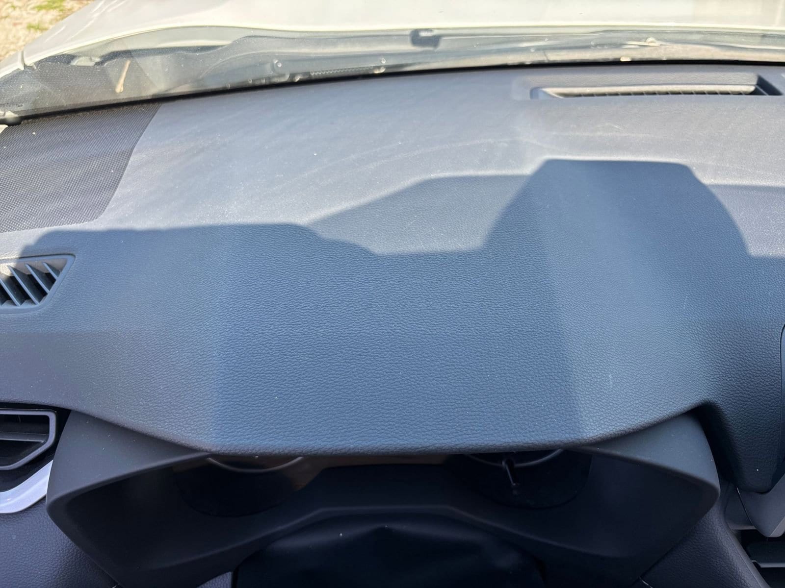 Thumbnail: 2025 Toyota RAV4 - 35