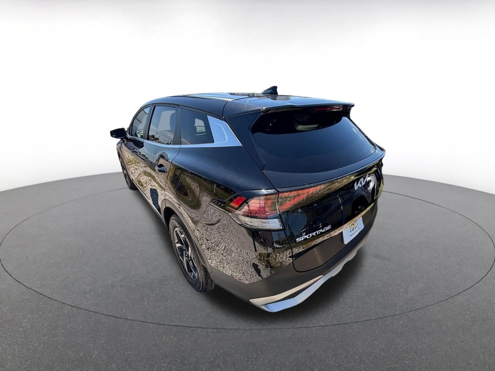 Thumbnail: 2025 Kia Sportage - 5