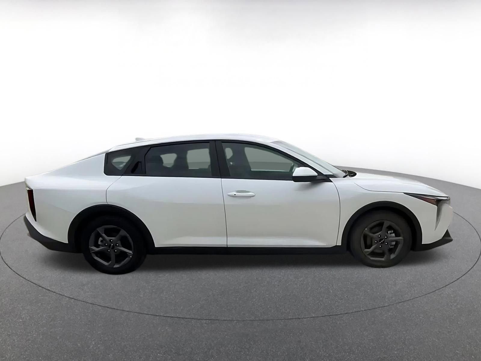 Thumbnail: 2025 Kia K4 - 16