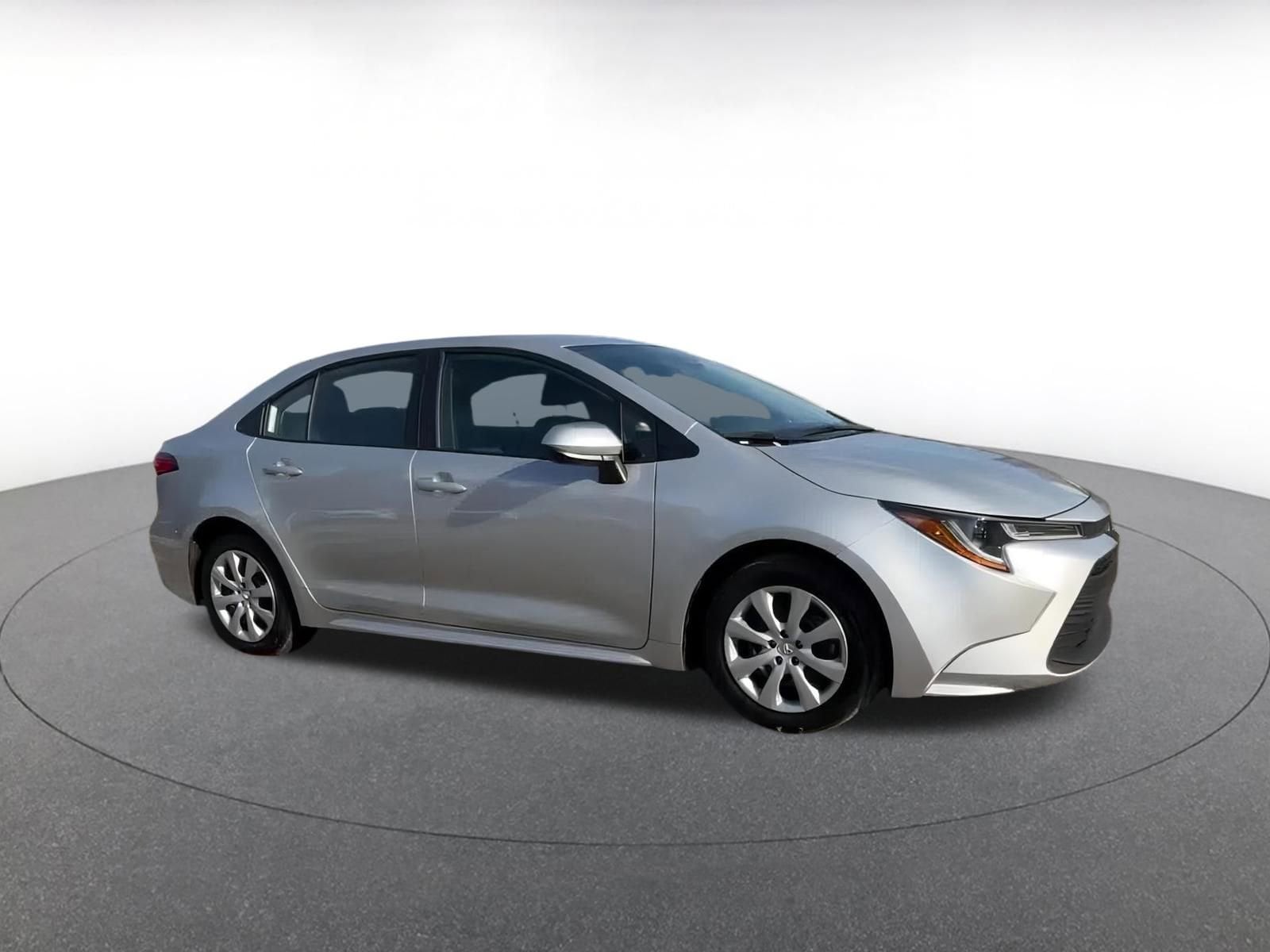 Thumbnail: 2025 Toyota Corolla - 1