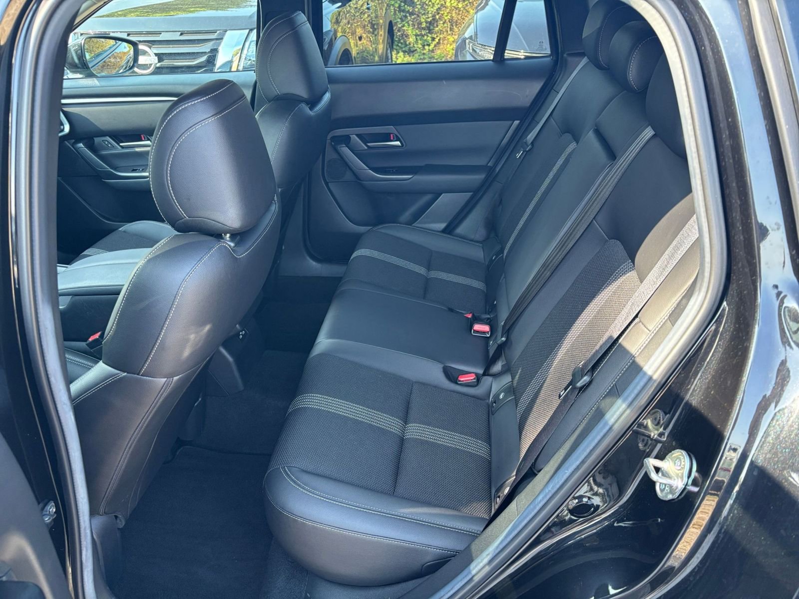 Thumbnail: 2025 Mazda CX-50 - 25