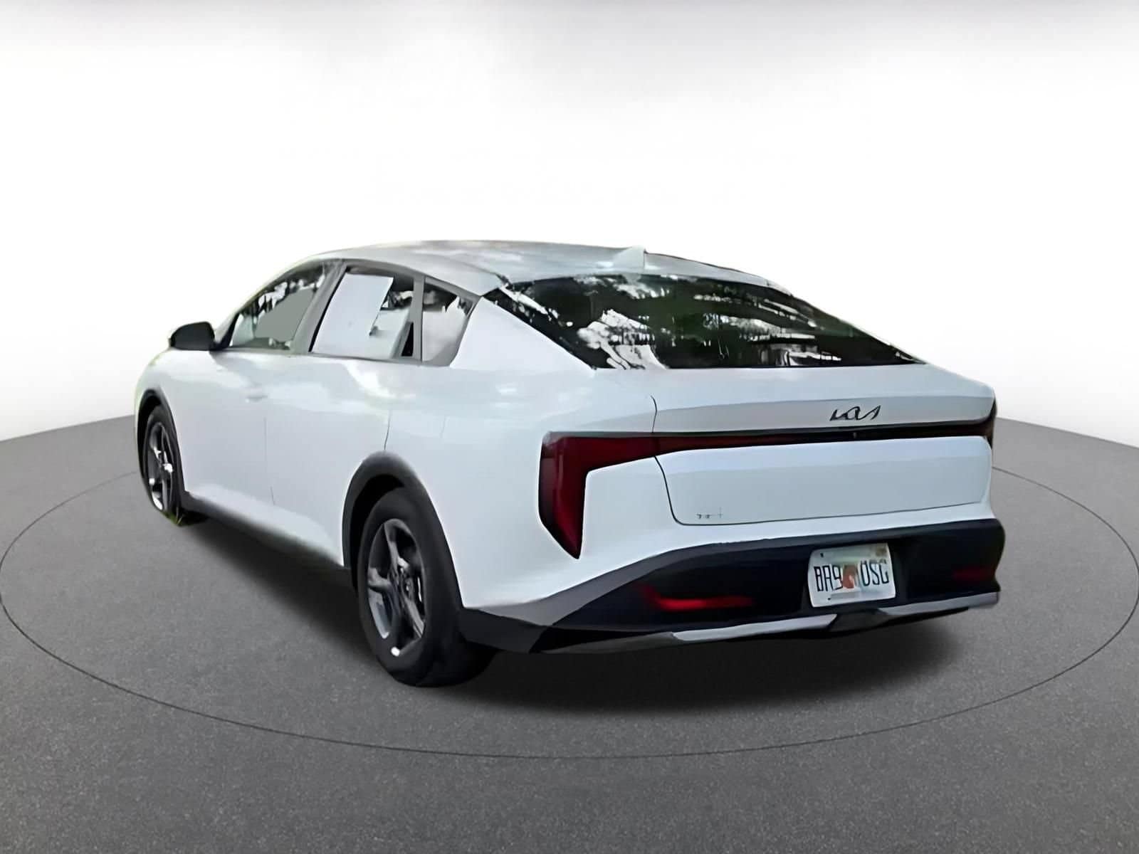 Thumbnail: 2025 Kia K4 - 3