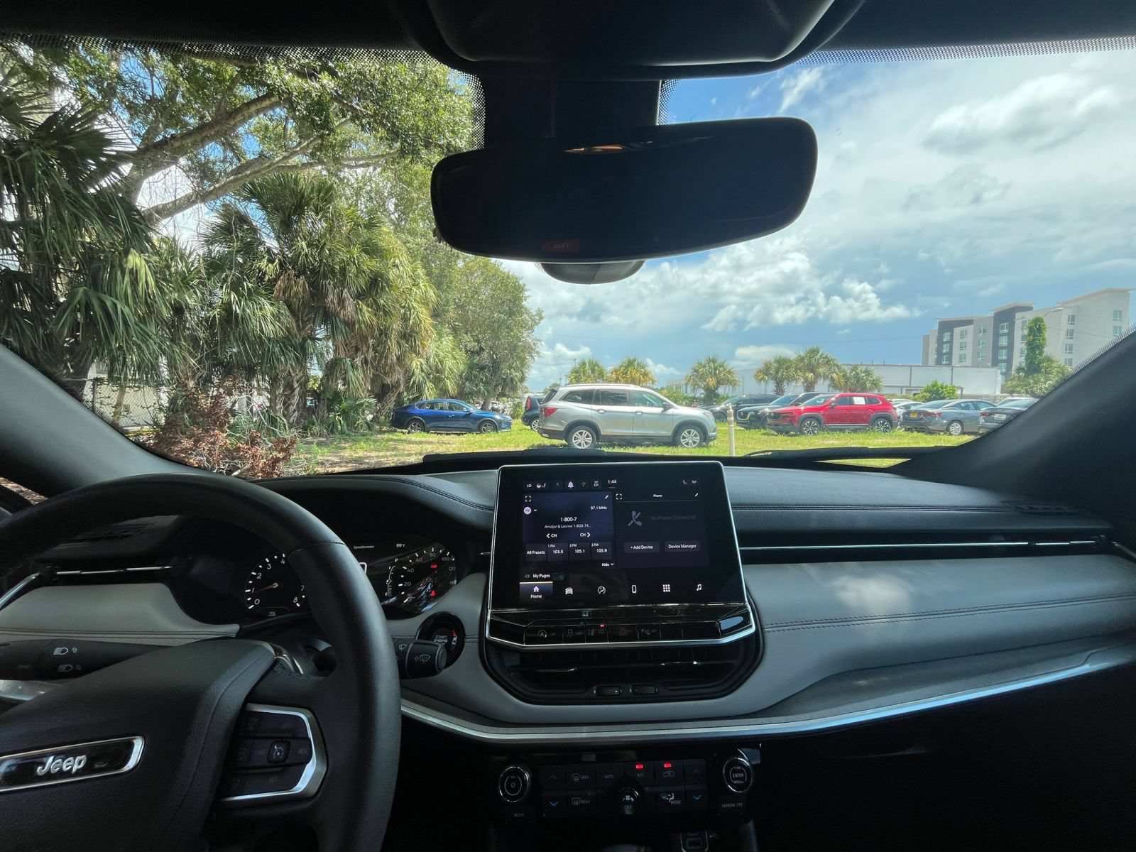 Thumbnail: 2025 Jeep Compass - 28