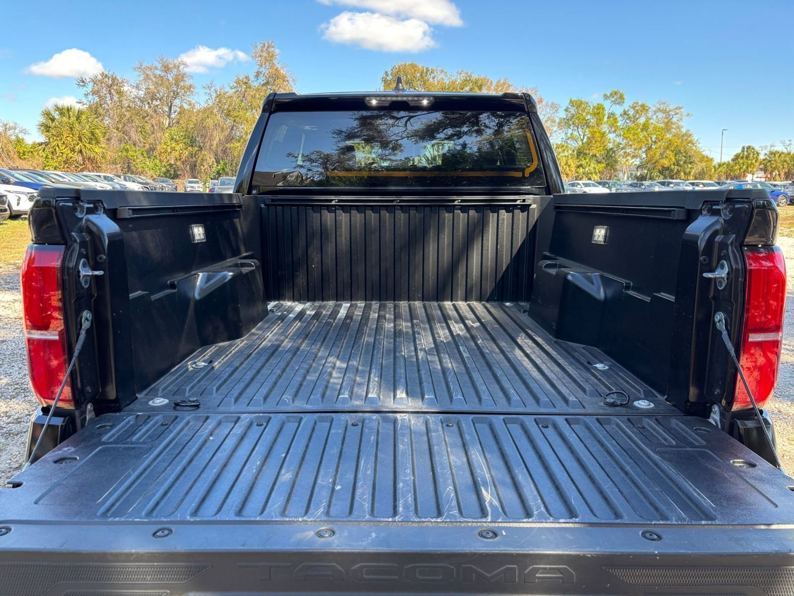 Thumbnail: 2025 Toyota Tacoma - 32